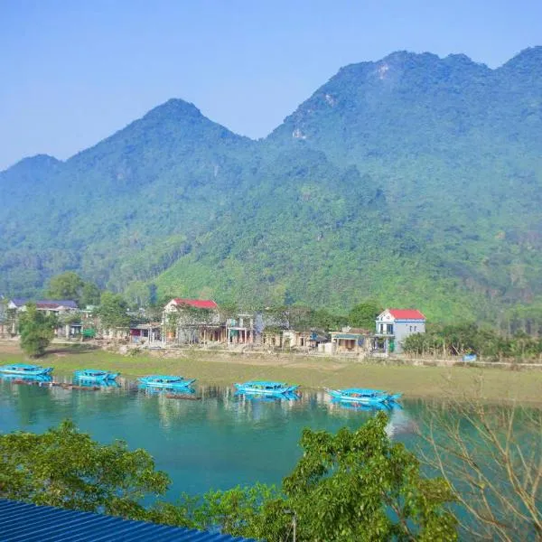 Family homestay, hotel v destinaci Bố Trạch