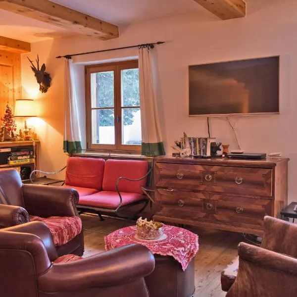 Chalet Gulas - La Punt-Chamues-ch, hotel in La Punt-Chamues-ch