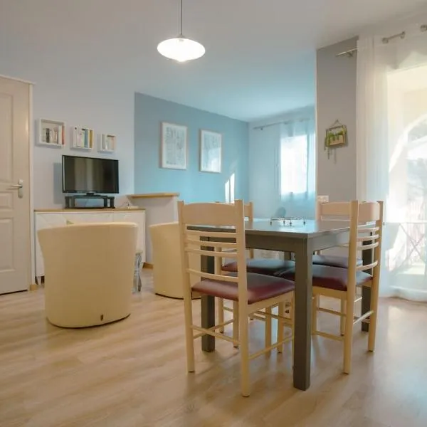 Studio Coté Jardin, hotel v destinaci Gréoux-les-Bains