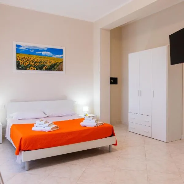 Un Girasole sul Mare - Rooms & Apartment, hotel in Trapani