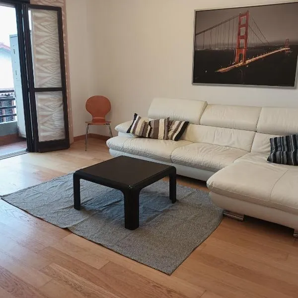 LeMo apartment, hotel a Gorizia