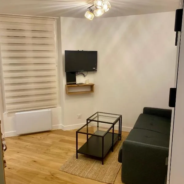 Small comfy studio in Paris、パリのホテル
