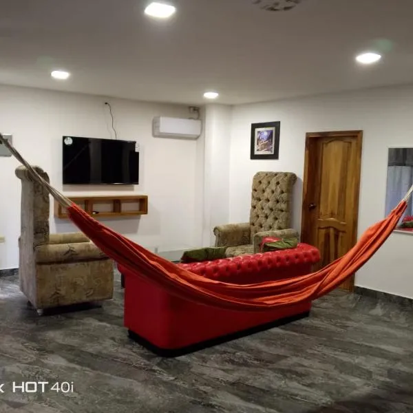 Olon Hospedaje, hotel v destinaci Santa Elena
