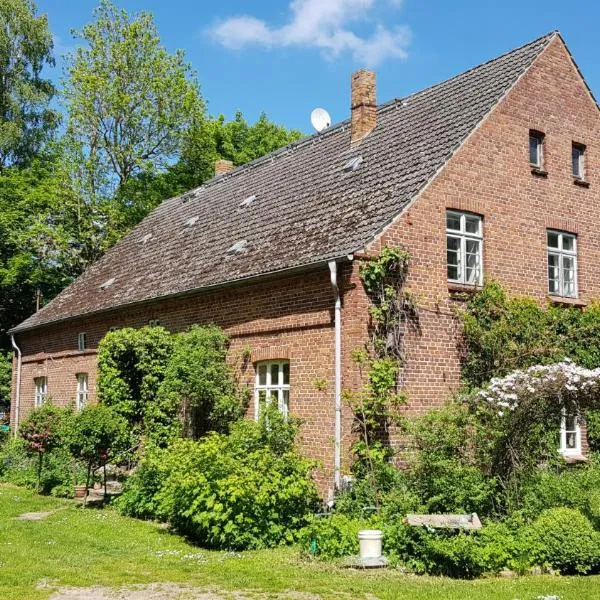 Oberstübchen im Alten Pfarrhof, hotel in Behren-Lübchin