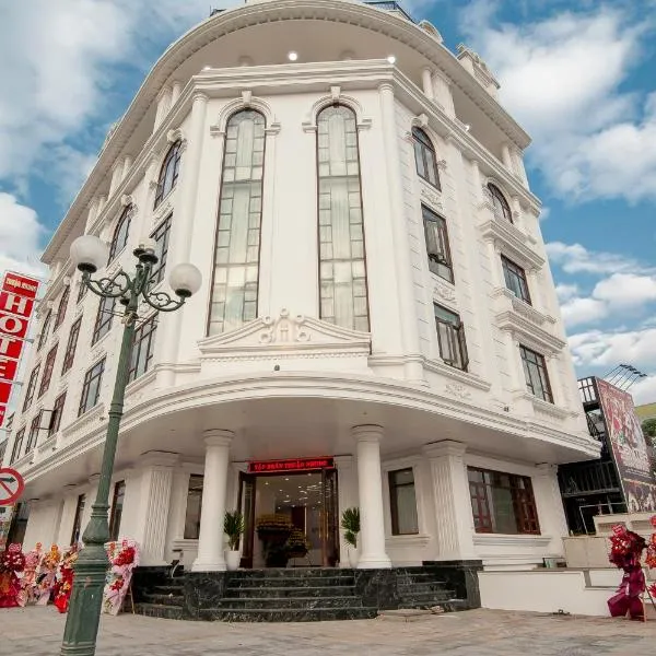 Riverside Quảng Yên Hotel, hotel v destinaci Quảng Yên