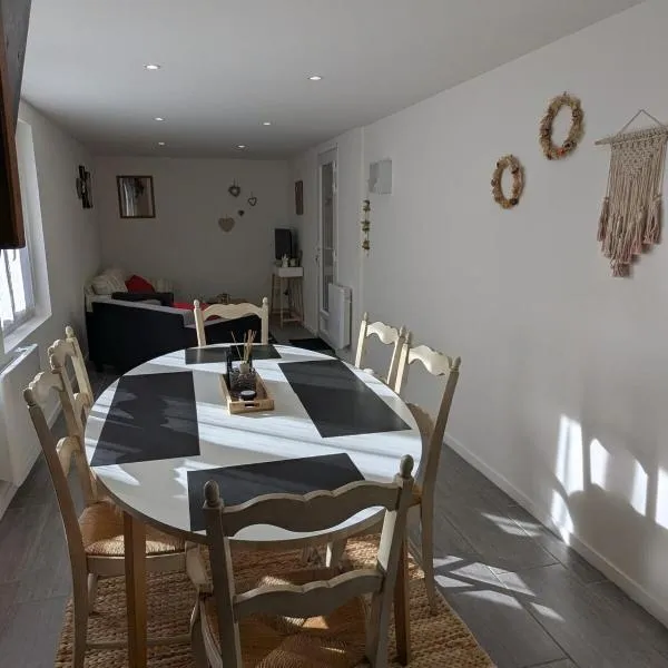 Les petits bonheurs de Sylvia, hotel in Saint-Étienne-au-Mont
