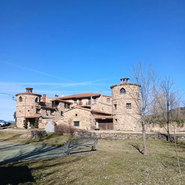 CTR Casona Santa Coloma, hotel v destinaci Matute de la Sierra