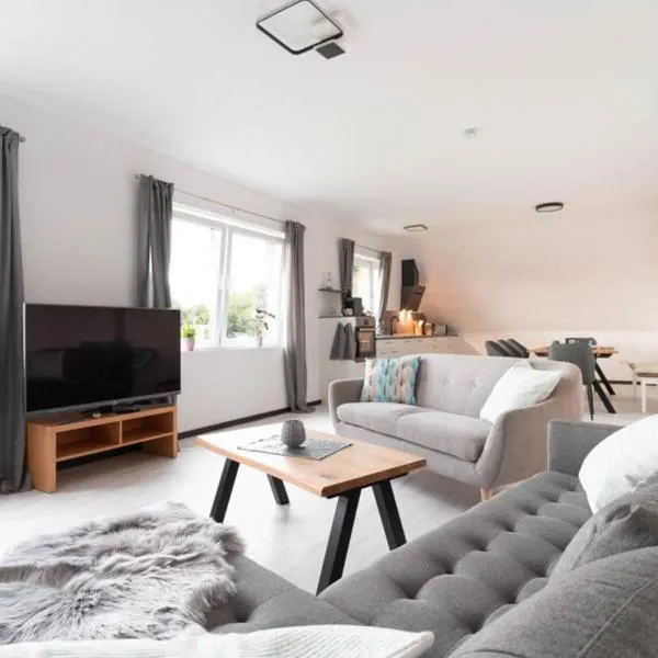 Ferienwohnung 140 qm OstfrieslandNordsee für 1-6 Personen - Südbrookmerland, hotel in Südbrookmerland