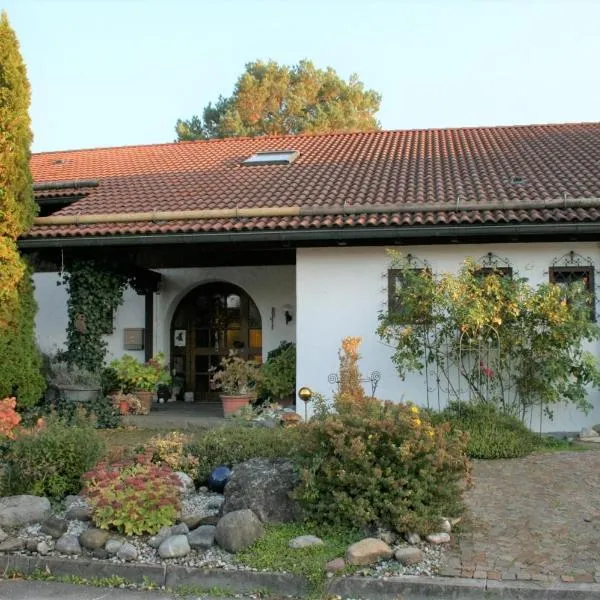 Ferienwohnung - Apartment Sabine - Urlaub mit Hund, hotell sihtkohas Peiting