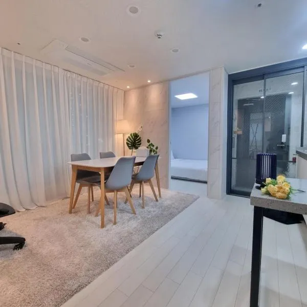 서울여행 잠실 롯데월드 kspodome 가족숙소 아산병원 srt 코엑스 성수 강남 동대문, hotel din Seul