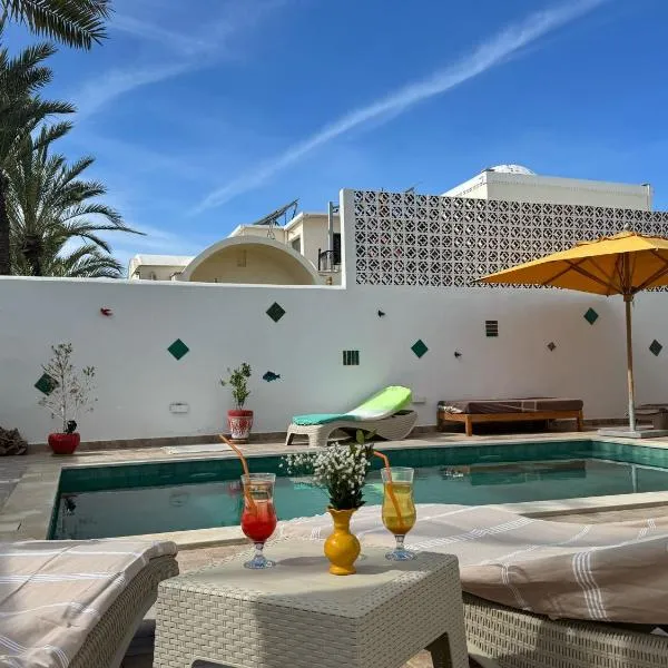 Maison d'hôtes Dar El Kahina Djerba, hotel v destinaci Mezraya