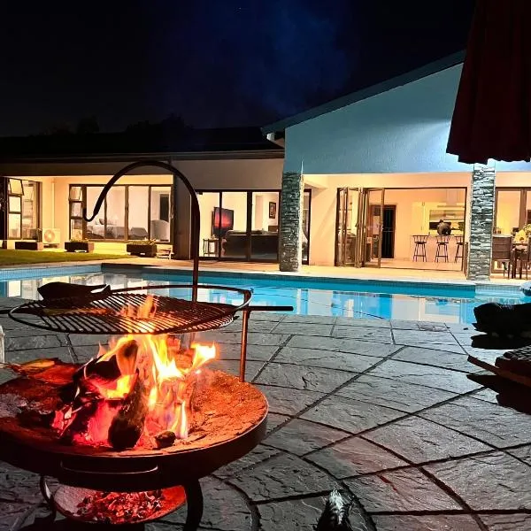 Luxurious, spacious & central, hotel in Sandton