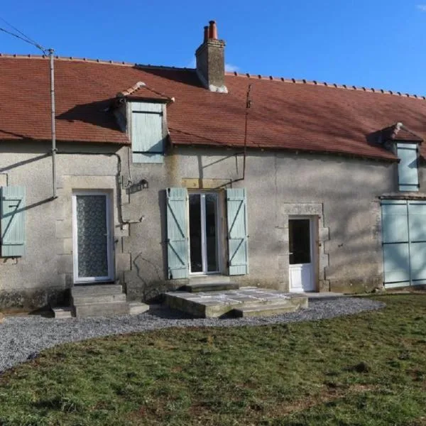 Studio Apartment, hotel em Brigueuil-le-Chantre
