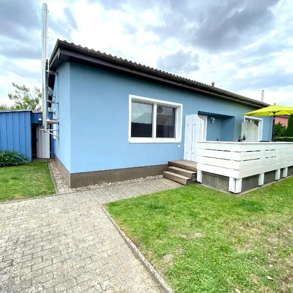 Kapitäns-Bungalow am See, hotel in Göhren-Lebbin