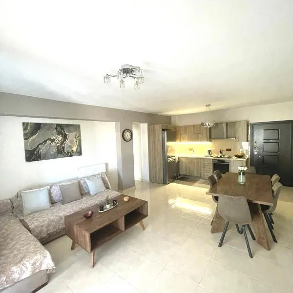 Emily's Apartment, hotel di Sparti