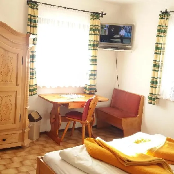 App 1 - Farbennest mit Frühstück Teeküche, Sommerbergbahnen inkl, hotel v destinaci Tannheim