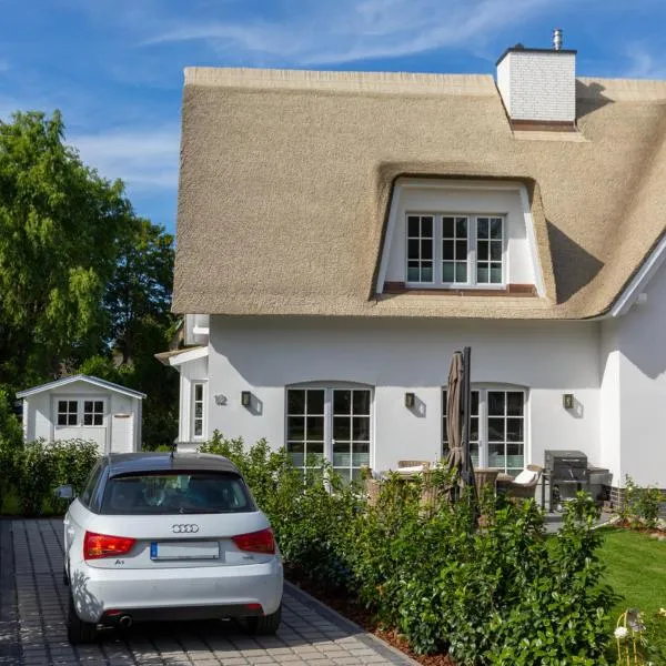 Ferienhaus "Wunderbar" Schwedengang 12, hotell i Zingst
