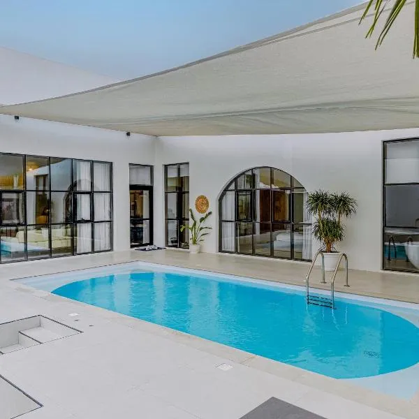 10 Pool Villa, hotel in Ras al Khaimah