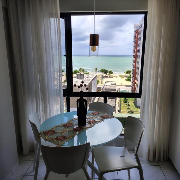 Flat charmoso vista mar