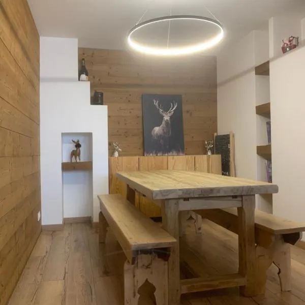 Appartement 78m2 pied des pistes, hotel v destinácii Les Angles