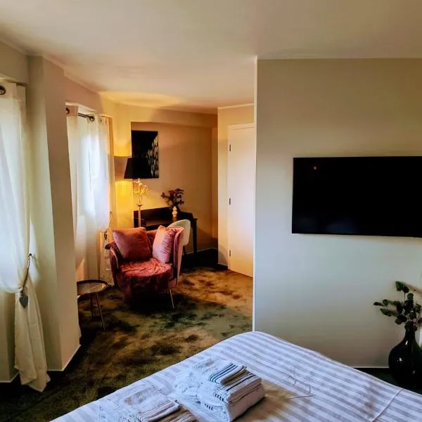 Villa Octogon Câmpina, ξενοδοχείο σε Campina