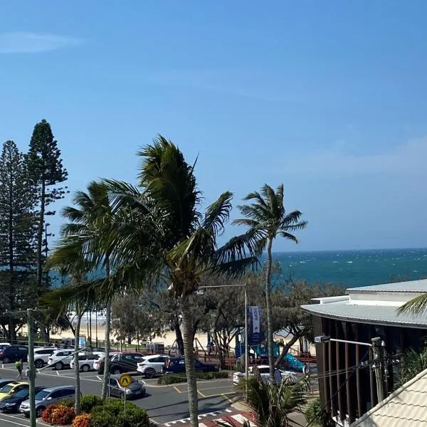 Central Mooloolaba Beachfront Apartment - Located in Sandcastles Resort, hotelli kohteessa Mooloolaba
