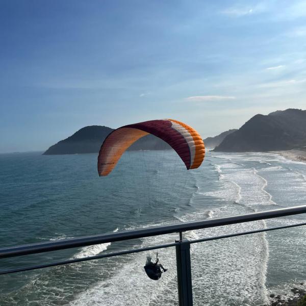 Loft 705 Pitangueiras Guarujá