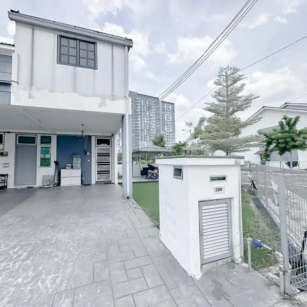 Homestay TNJ Puncak Alam, hotel in Bandar Puncak Alam