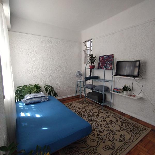 Apartamento 1 Quarto com Sala e Varanda Espaçosa - Foto 2