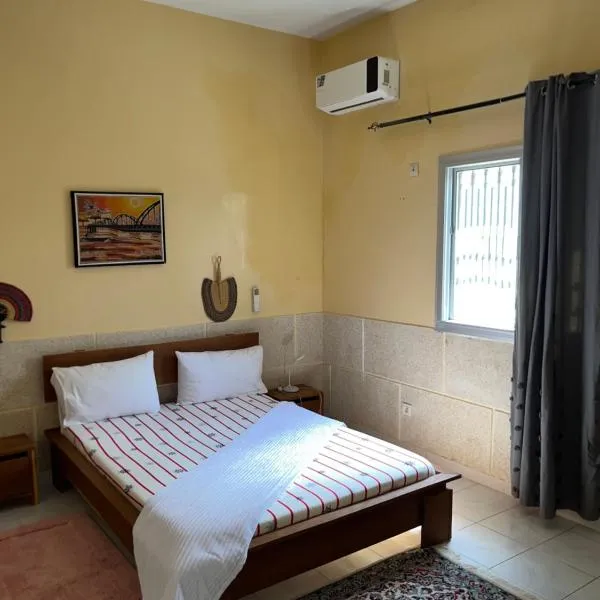 Chez saly, hotel v destinaci Saint-Louis