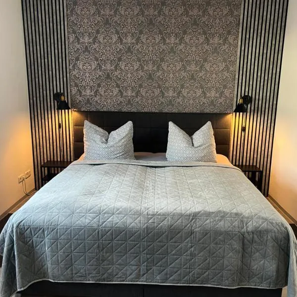 Ferienwohnung Leopold, hotel v destinaci Tschernitz