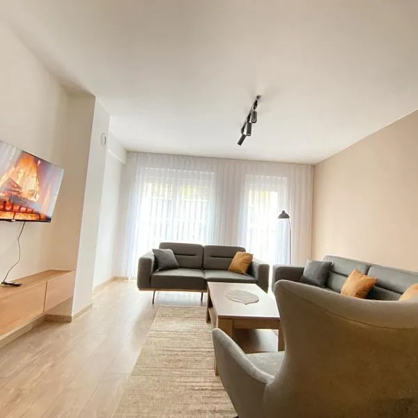 Comfort Apartment, New City Center - Free Parking, hotel v destinaci Ferizaj