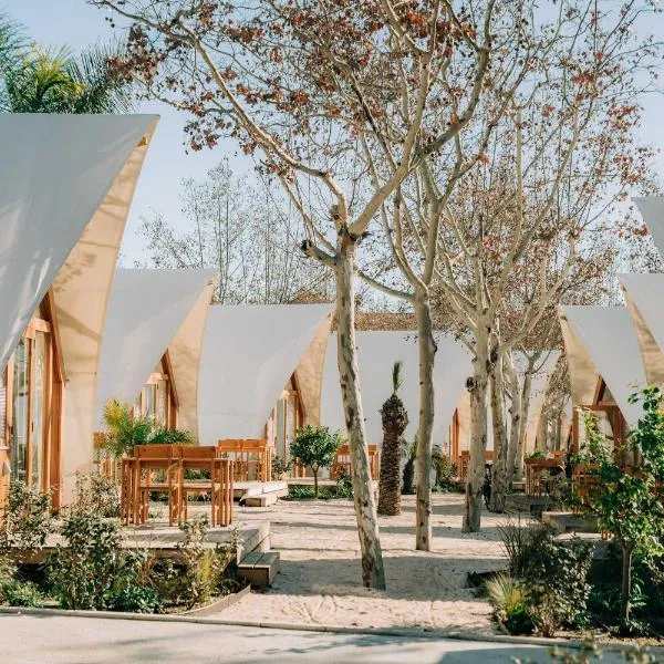 Costa del Sol Glamping Village, hotel v destinaci Fuengirola
