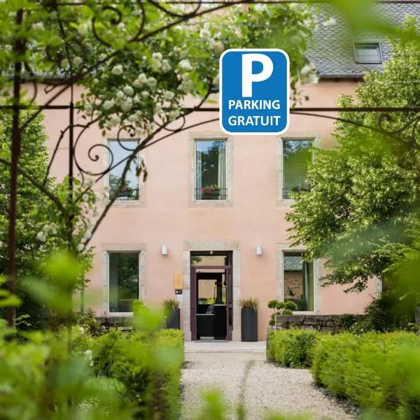 HÔTEL LA FERME DE BOURRAN RODEZ - parking privé gratuit, hotel v destinácii Rodez