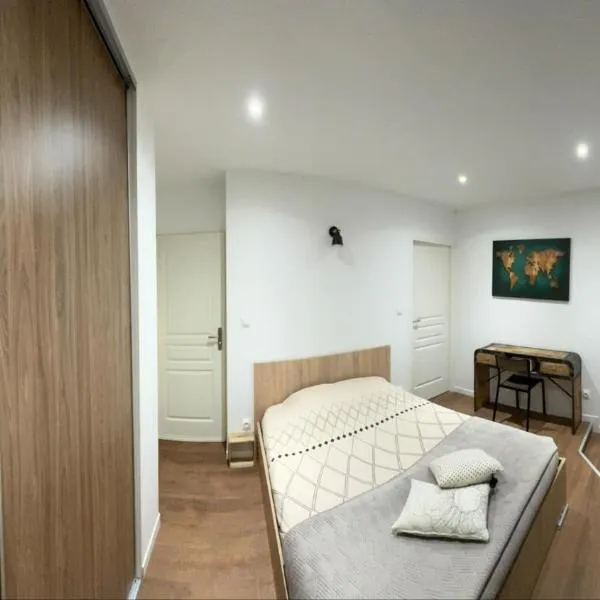 Chez Christian et Valérie – hotel w mieście Rocbaron