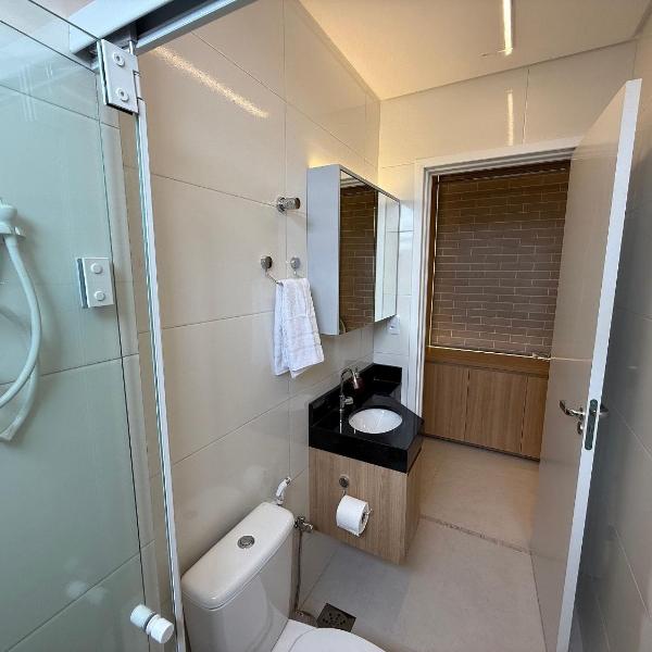 Apartamento com suíte e sala com ar-condicionado - Foto 3