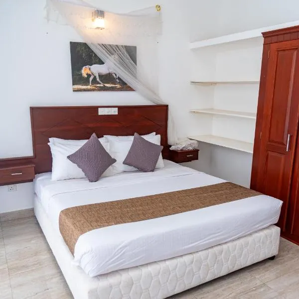 Ocean Pearl Cottage, hotel a Ahungalla