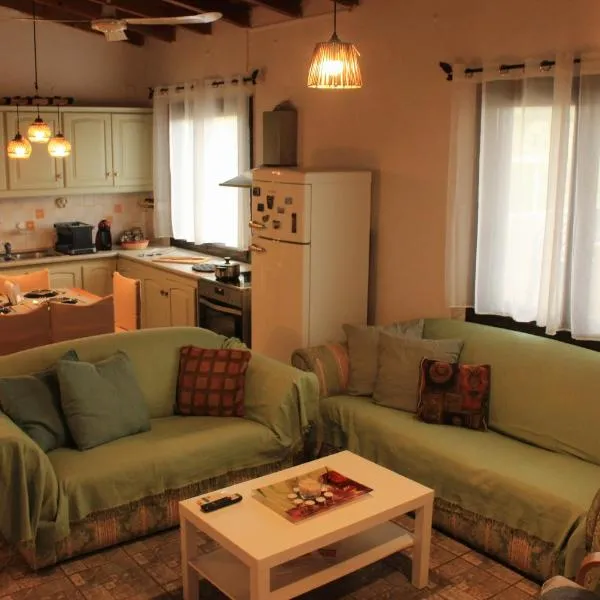 Hillside House, hotel in Porto Heli