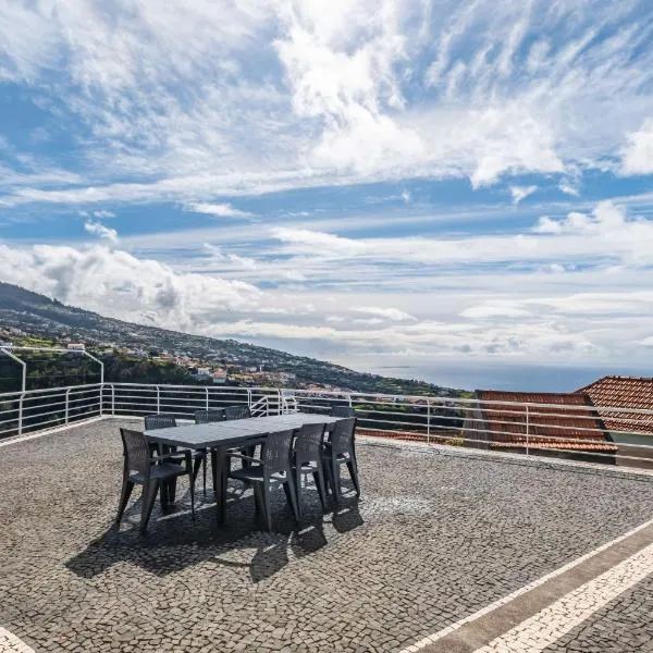 SunRise Vila, hotel in Estreito da Calheta