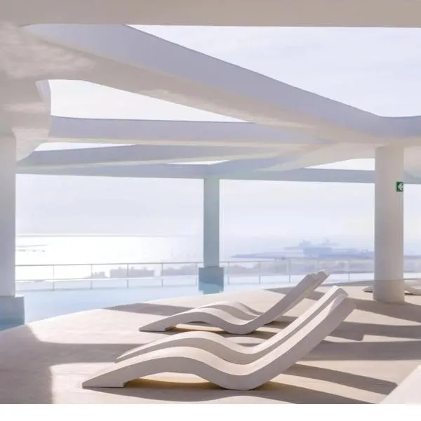 "BOUTIQUE H8" Beach Roof Terrace Infinity Pool Bar SPA Padel Swimming Pool, hotel v destinaci Canet de Berenguer