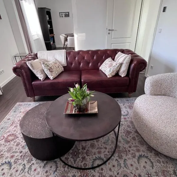 3 Zimmer Wohnung Obertshausen - Neu Renoviert、オーベルツハウゼンのホテル