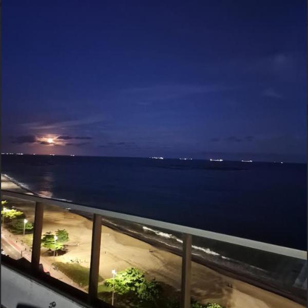 Flat Praia Dourada