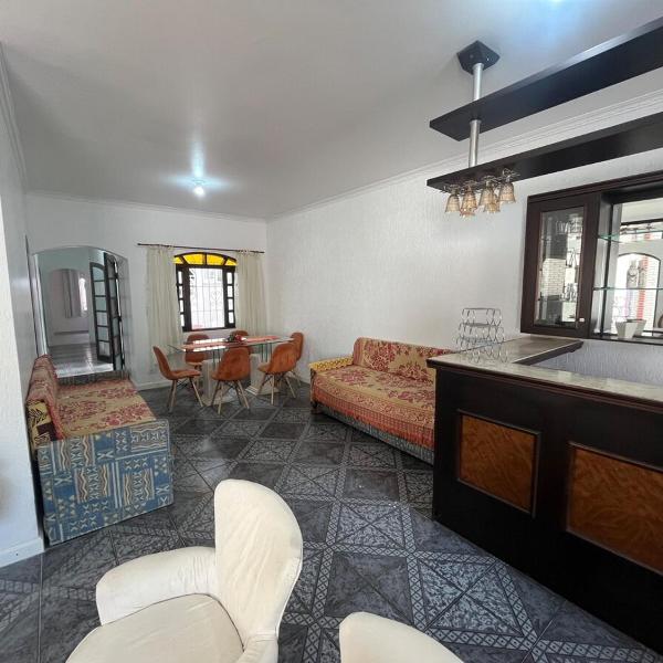 Ótima Casa com Piscina Peruíbe Centro - Foto 5