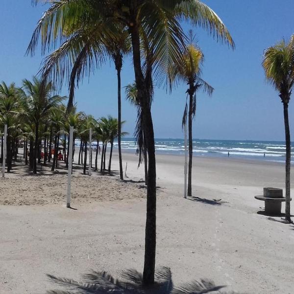 Apartamento próx ao Mar em Praia Grande