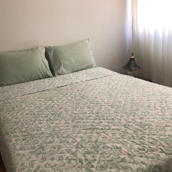 Quarto em Apartamento