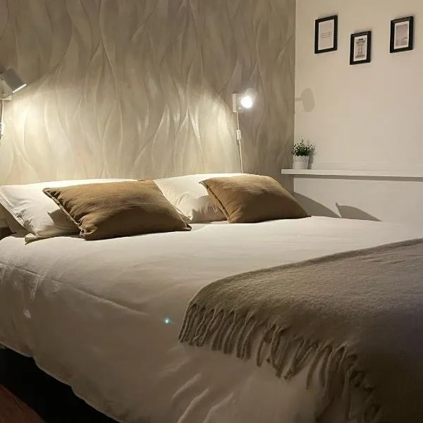 La casa di Erika, hotel v destinaci Almè