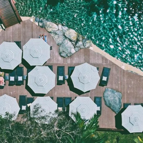 Private Hotel Studio Apartment - Full Kitchen, viešbutis mieste Port Daglasas