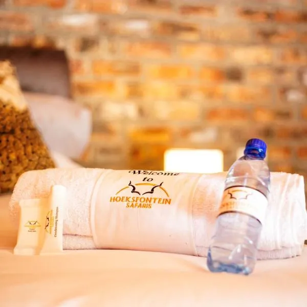 Hoeksfontein game lodge, hotel in Pearston