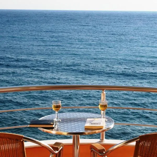 Mare, Hotel in Himarë