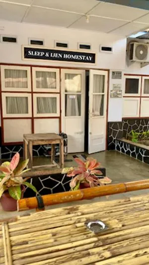 Ijen & Sleep Homestay, hotel v destinaci Ketapang